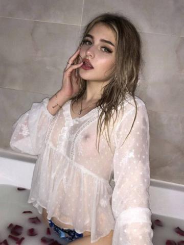 Индивидуалка Эльмира Фотография 4